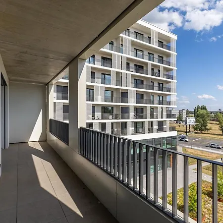 The Cozy Pearl - Light, Style & Balcony Comfort Apartament