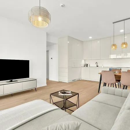 The Cozy Pearl - Light, Style & Balcony Comfort Apartament *