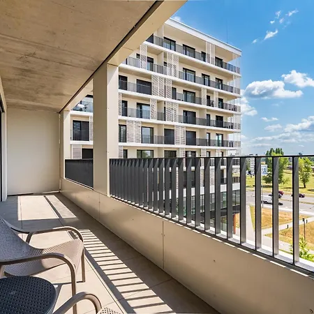 The Cozy Pearl - Light, Style & Balcony Comfort Апартаменты Братислава